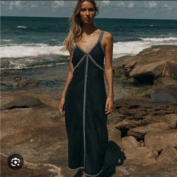 Dissh Slip Midi Dress - Picture 2 of 4